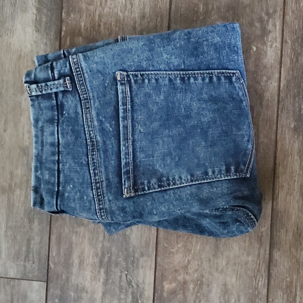 Acid wash straight leg jeans